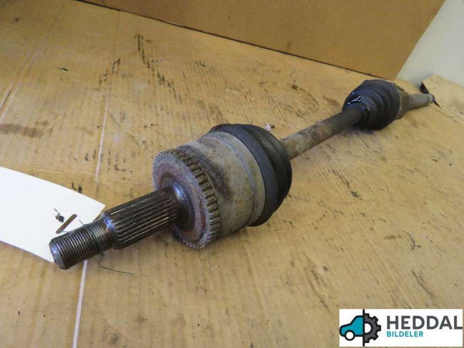 Drivaksel høyre foran til Land Rover Discovery 2005-2009 (Type III)  (TDB500100|)