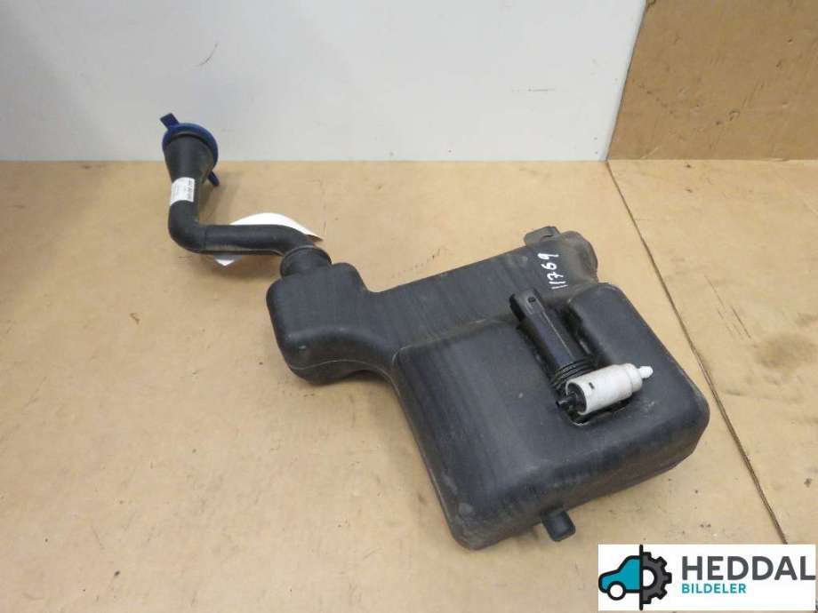 Spylertank til Mercedes Vito 2014-->> (W447) (W447) (MERCEDES|A 000 869 06 00|)