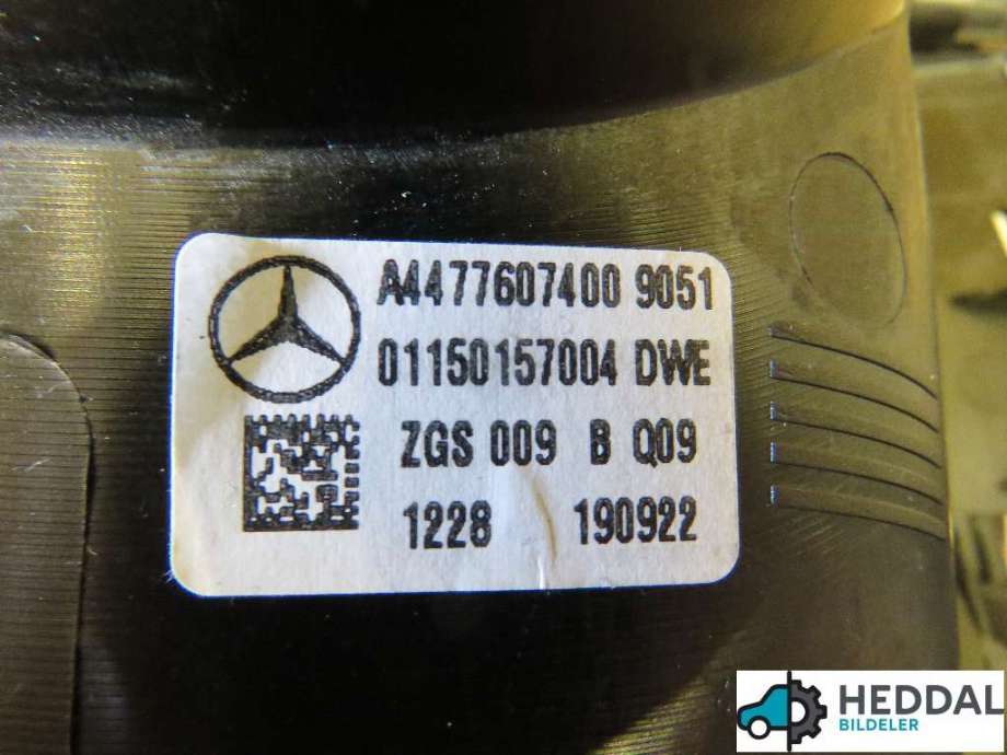 Dørhåndtak inv venstre til Mercedes Vito 2014-->> (W447) (W447) (MERCEDES|A4477607400|)