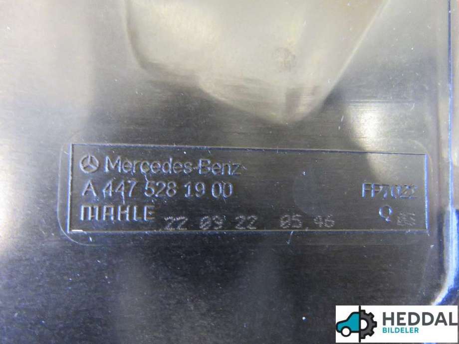 Luftfilterboks til Mercedes Vito 2014-->> (W447) (W447) (MERCEDES|A 447 528 19 00|)