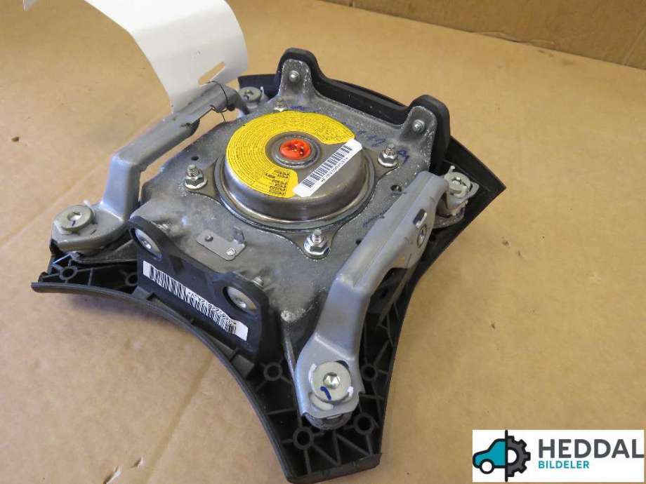 Airbag rattpute til Toyota Hilux 2012-2016 (TOYOTA|451300K110B0|)