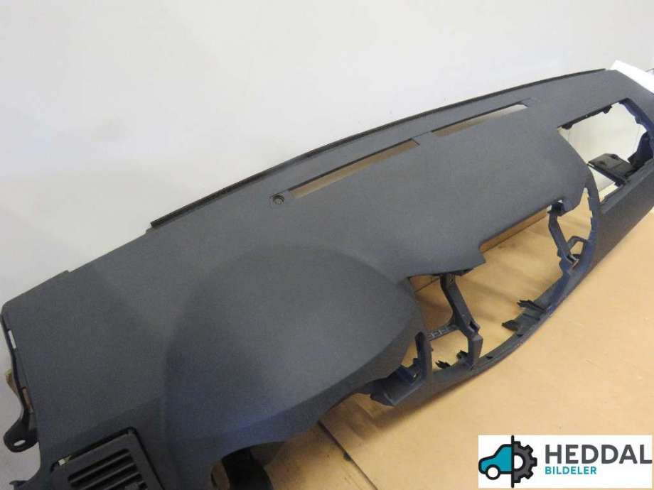 Dashbord til Toyota Hilux 2012-2016 (TOYOTA|553020K020B0|)
