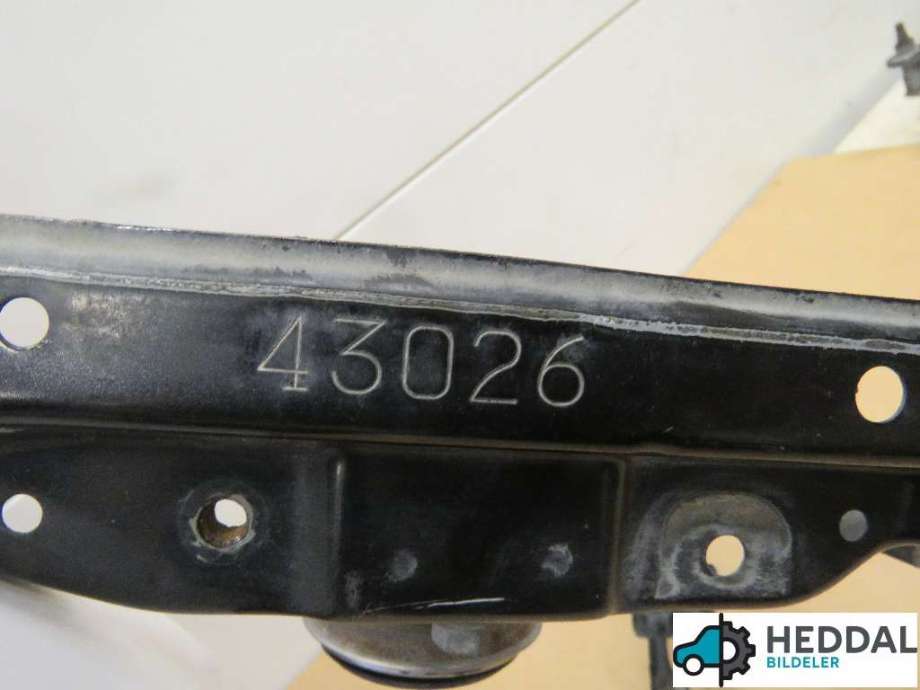 Frontplate øvre til Toyota Hilux 2012-2016 (TOYOTA|532050K010|)