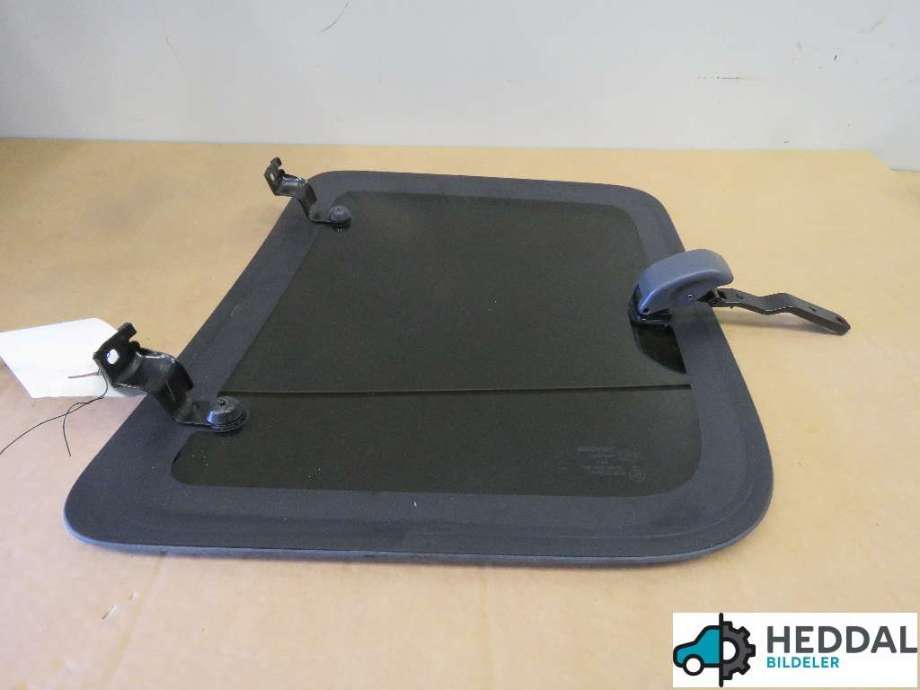 Diverse deler til Toyota Hilux 2012-2016 (TOYOTA|627110K240|)