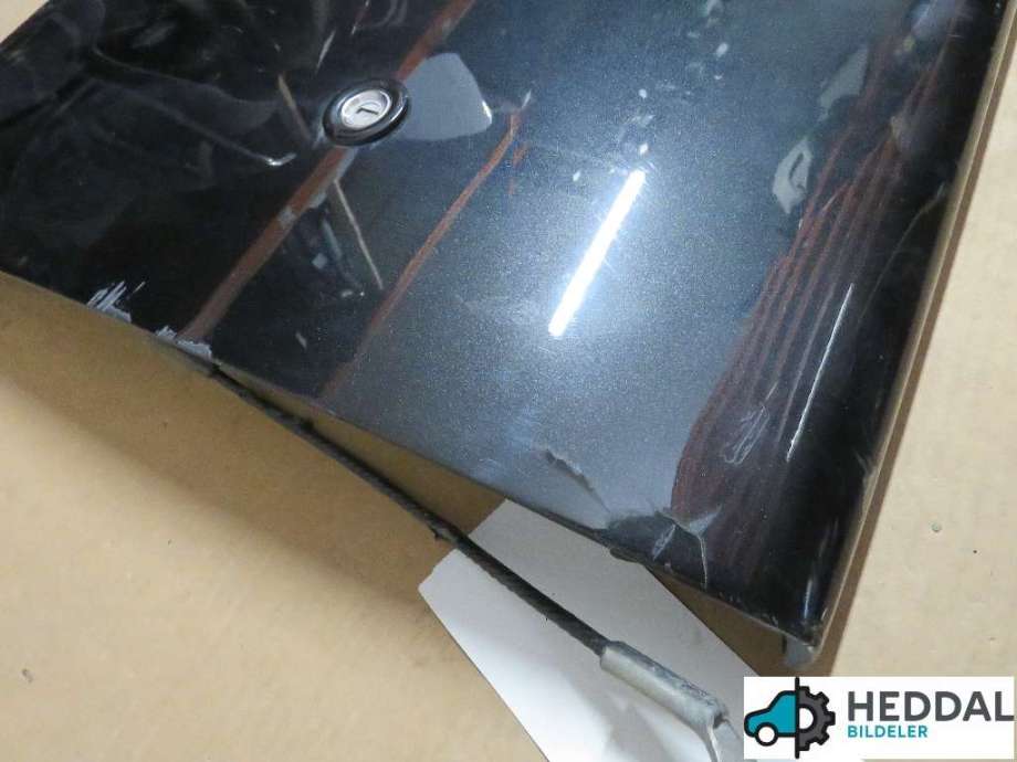 Bakluke lem til Toyota Hilux 2012-2016  (TOYOTA|657000K190|)