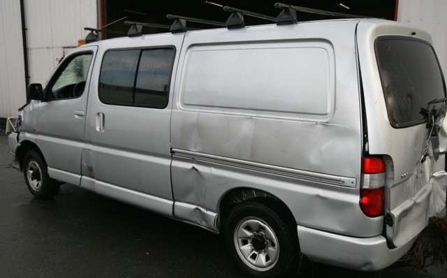 Toyota Hiace 2007-2012 (Fase 3) , Motorkode: 2KD-FTV, Girkassekode: