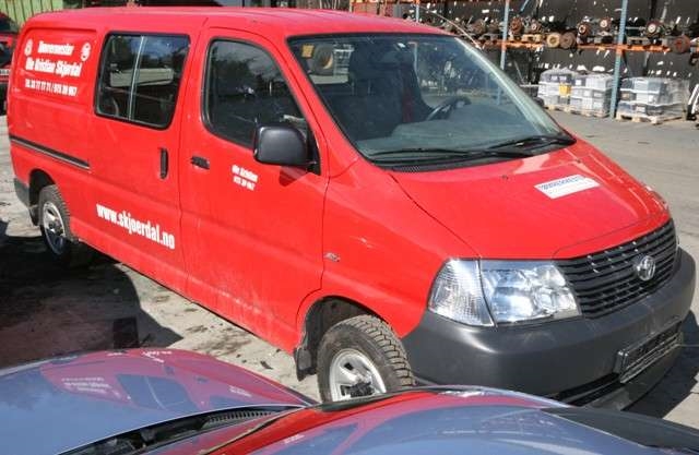 Toyota Hiace 2007-2012 (Fase 3) , Motorkode: 2KD-FTV, Girkassekode: 