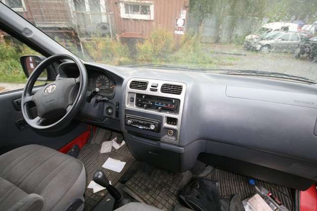 Toyota Hiace 2007-2012 (Fase 3) , Motorkode: 2KD-FTV, Girkassekode: 