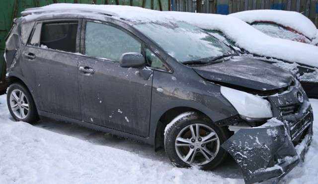 Toyota Verso 2009-2016 (Type III) , Motorkode: 1AD-FTV, Girkassekode: 