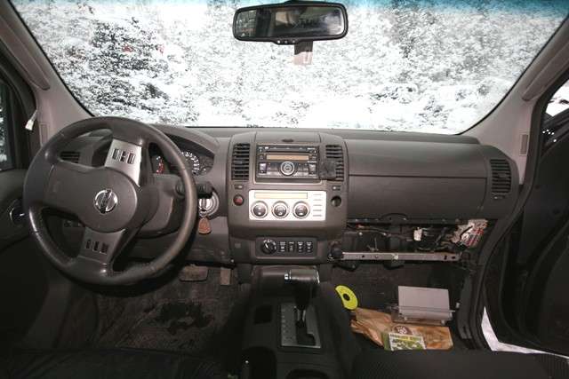 Nissan Navara 2005-2010 (Fase 1) (D40) (D40), Motorkode: YD25DDTI, Girkassekode: 