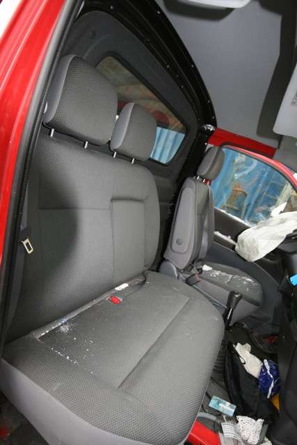 Toyota Hiace 2007-2012 (Fase 3) , Motorkode: 2KD-FTV, Girkassekode: 