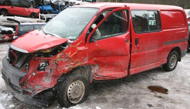 Toyota Hiace 2007-2012 (Fase 3) , Motorkode: 2KD-FTV, Girkassekode: 