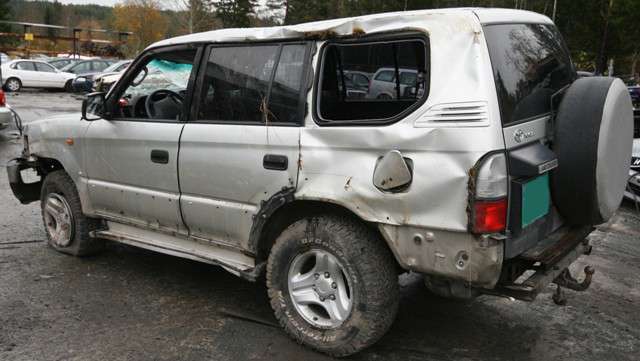 Toyota Land Cruiser 90 1996-2002 , Motorkode: 1KZ-TE, Girkassekode: