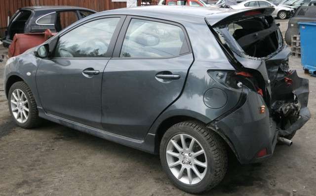 Mazda 2 2011-2014 (Type II, Fase 2) , Motorkode: ZJ-VE, Girkassekode: 