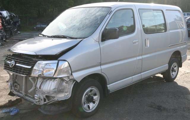 Toyota Hiace 2007-2012 (Fase 3) , Motorkode: 2KD-FTV, Girkassekode: