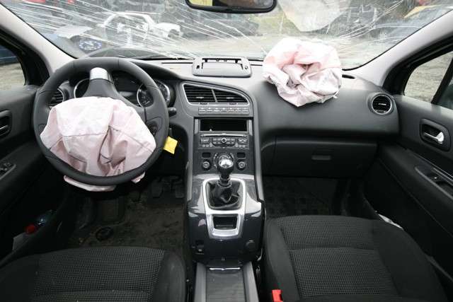 Peugeot 5008 2010-2017 (Type I) , Motorkode: 9HR, Girkassekode: 