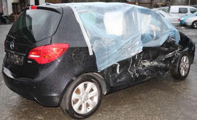 Opel Meriva B 2010-2017 , Motorkode: A17DT, Girkassekode: 