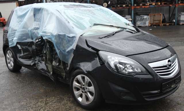 Opel Meriva B 2010-2017 , Motorkode: A17DT, Girkassekode: 