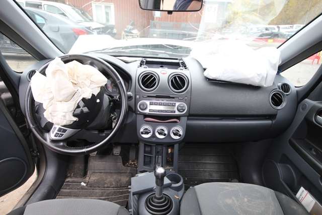 Mitsubishi Colt 2009-2013 (Type VII, Fase 2) , Motorkode: 4A90, Girkassekode: 