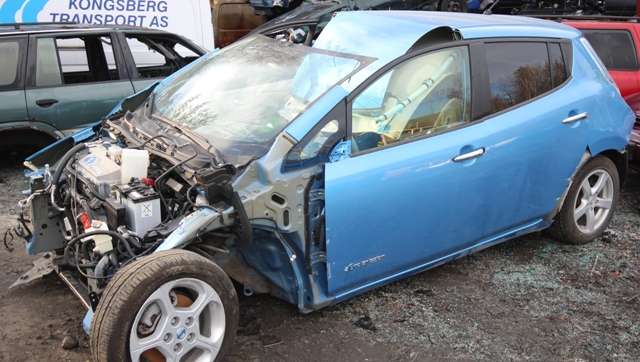 Nissan Leaf 2011-2017 (Type I) , Motorkode: ELEKTRISK, Girkassekode: 