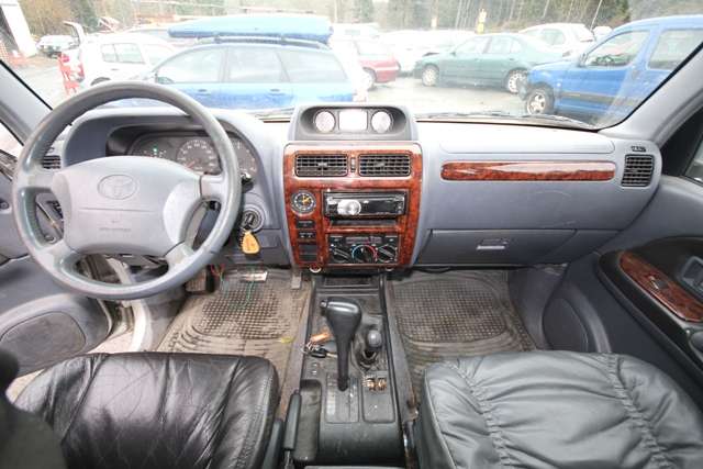 Toyota Land Cruiser 90 1996-2002 , Motorkode: 1KZ-TE, Girkassekode: