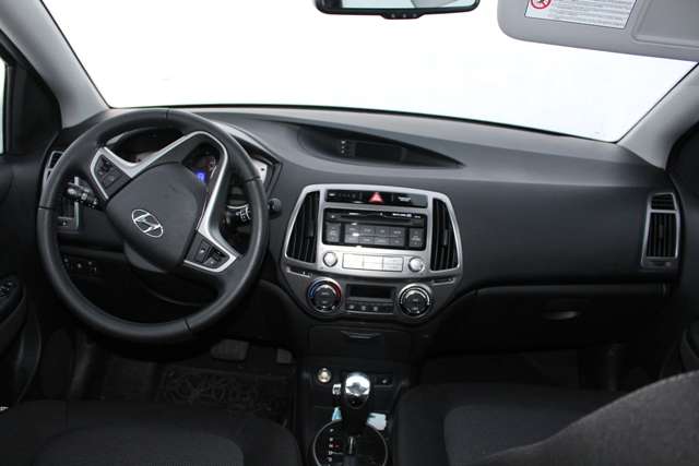 Hyundai i20 2009-2014 (Type I) , Motorkode: G4FA-5, Girkassekode: