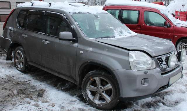 Nissan X-Trail 2007-2014 (T31) (T31), Motorkode: M9R, Girkassekode: 