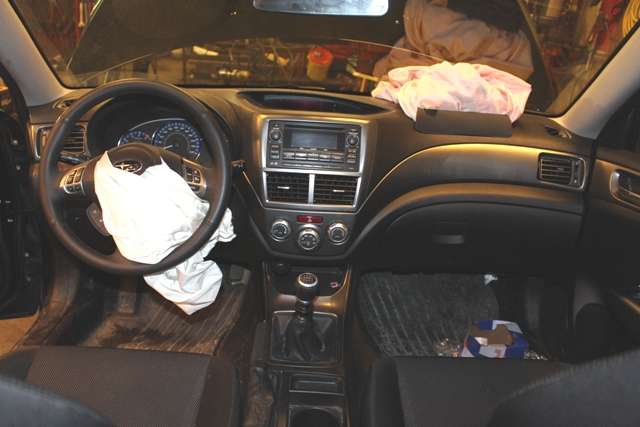 Subaru Impreza 2008-2012 (Type III) , Motorkode: EE20, Girkassekode: 