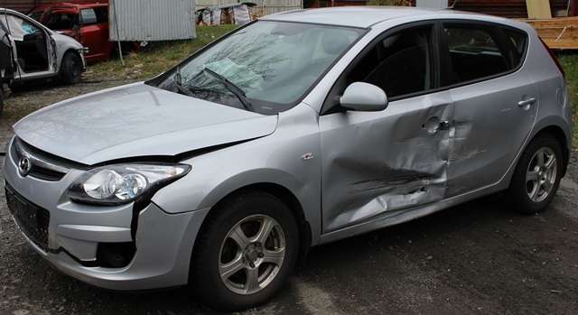 Hyundai i30 2007-2012 (Type I) , Motorkode: G4FA, Girkassekode: 