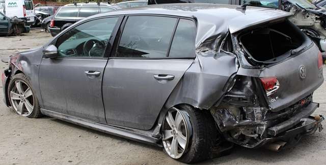 VW Golf VI 2008-2012 , Motorkode: CFFB, Girkassekode: NFR