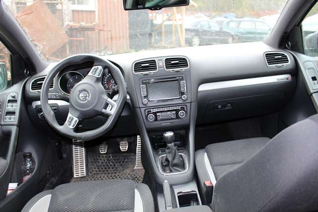 VW Golf VI 2008-2012 , Motorkode: CFFB, Girkassekode: NFR