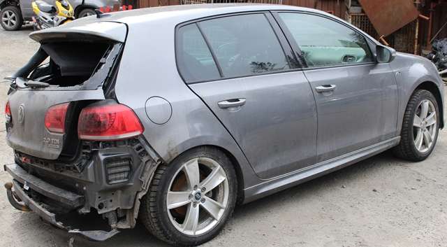 VW Golf VI 2008-2012 , Motorkode: CFFB, Girkassekode: NFR