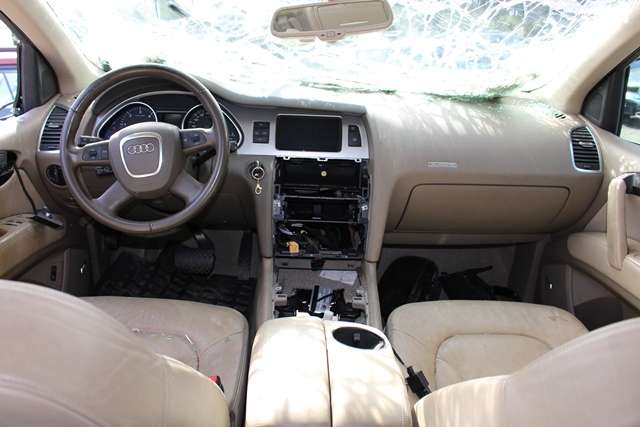 Audi Q7 2006-2010 (Type I, Fase 1) , Motorkode: BUG, Girkassekode: 
