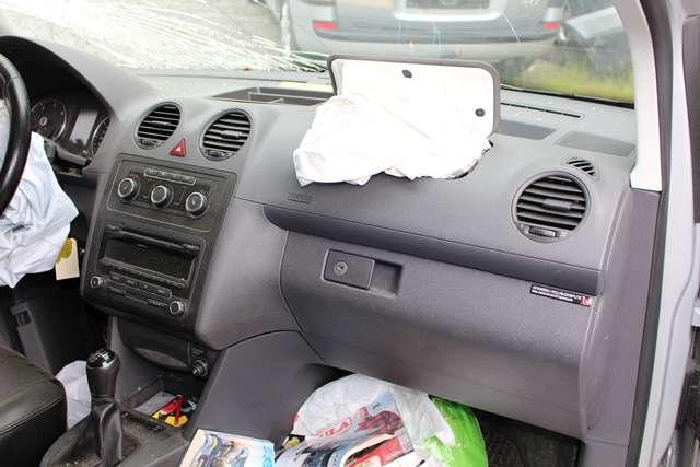 VW Caddy 2010-2015 (Type III, Fase 2) , Motorkode: CAYD, Girkassekode: MLU
