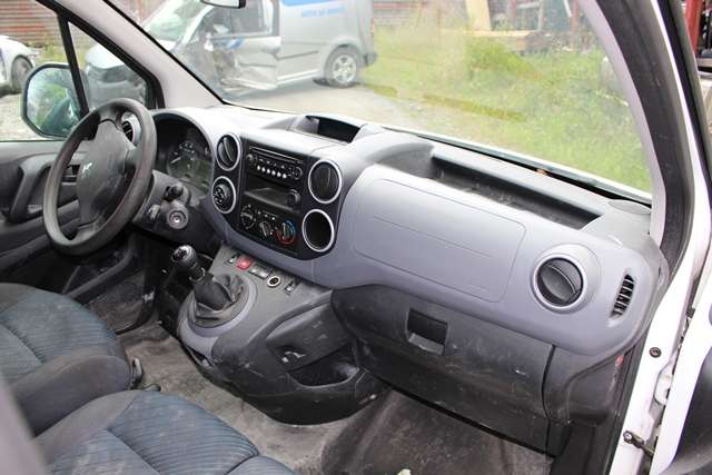 Peugeot Partner 2008-2015 (Type II, Fase 1) , Motorkode: 9HF, Girkassekode: 