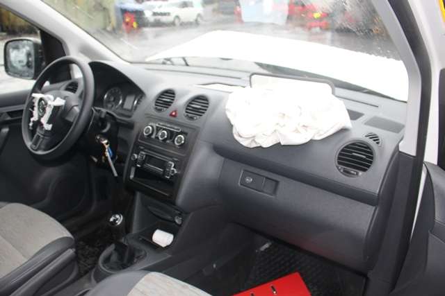 VW Caddy 2010-2015 (Type III, Fase 2) , Motorkode: CBZA, Girkassekode: LSQ