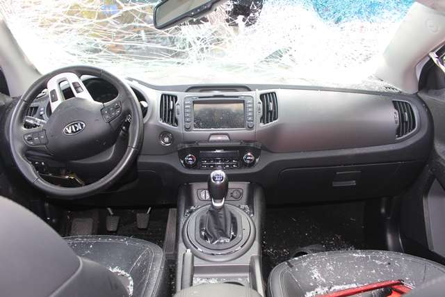 Kia Sportage 2010-2016 (Type III) , Motorkode: D4FD, Girkassekode: 
