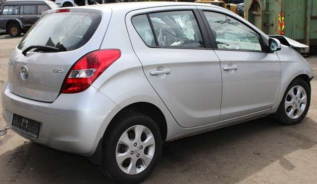 Hyundai i20 2009-2014 (Type I) , Motorkode: G4LA-5, Girkassekode: 