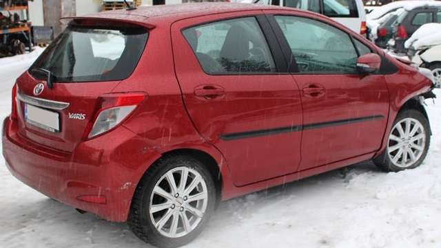 Toyota Yaris 2012-2014 (Type III, Fase 1) , Motorkode: 1NR-FE, Girkassekode: 