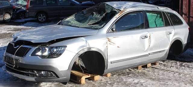 Škoda Superb 2008-2015 (Type II) , Motorkode: CFFB, Girkassekode: NFV