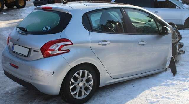 Peugeot 208 2012-2019 (Type I) , Motorkode: HMZ, Girkassekode: 