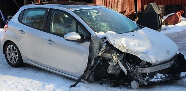 Peugeot 208 2012-2019 (Type I) , Motorkode: HMZ, Girkassekode: 