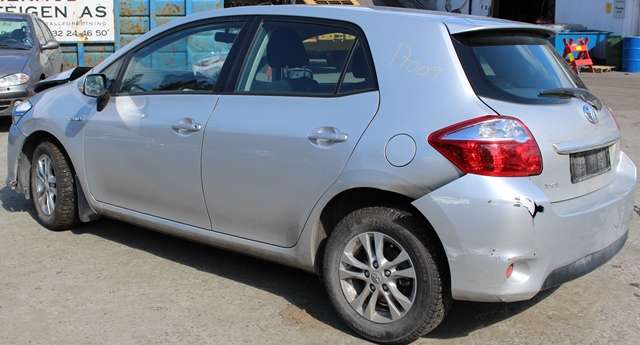 Toyota Auris 2010-2012 (Type I, Fase 2) , Motorkode: 2ZR-FXE, Girkassekode: 