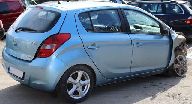 Hyundai i20 2009-2014 (Type I) , Motorkode: D4FC-L, Girkassekode: 
