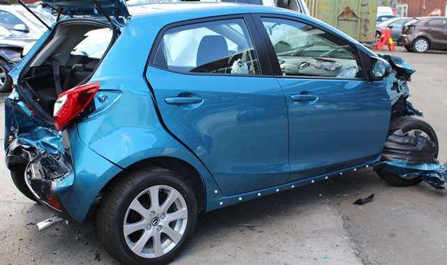 Mazda 2 2011-2014 (Type II, Fase 2) , Motorkode: ZJ-VE, Girkassekode: 