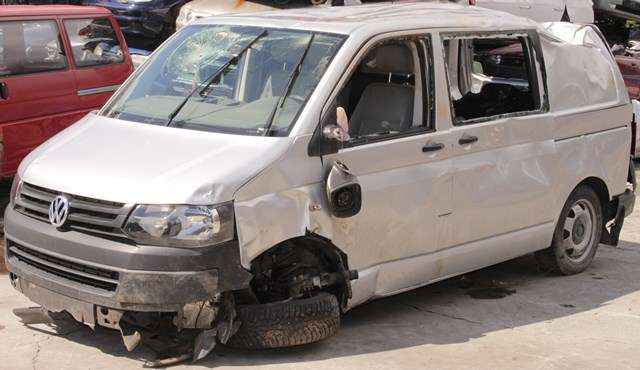 VW Transporter / Caravelle 2009-2015 (Fase 2) (T5) (T5), Motorkode: CFCA, Girkassekode: NZR