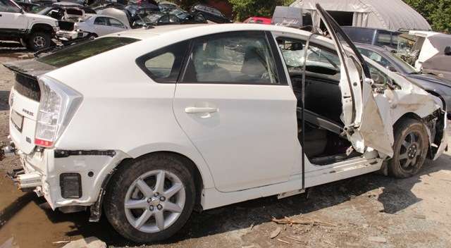 Toyota Prius 2009-2016 (Type III) (COMBI) (COMBI), Motorkode: 2ZR-FXE, Girkassekode: 