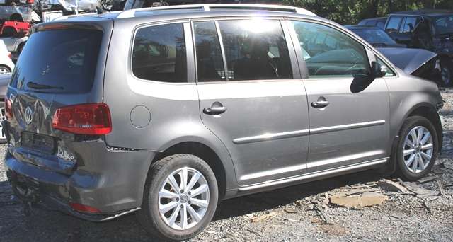 VW Touran 2010-2015 (Type I, Fase 3) , Motorkode: CFJA, Girkassekode: NLN