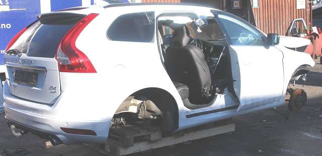 Volvo XC60 2008-2013 (Type I, Fase 1) , Motorkode: D 5244 T17, Girkassekode: 