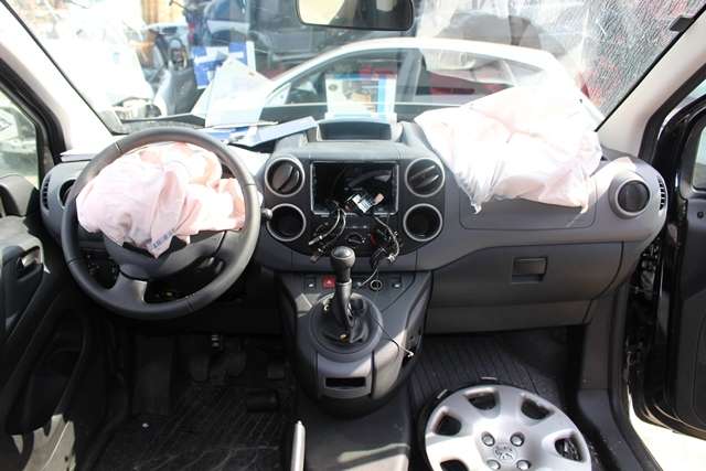 Peugeot Partner 2008-2015 (Type II, Fase 1) , Motorkode: 9HF, Girkassekode: 